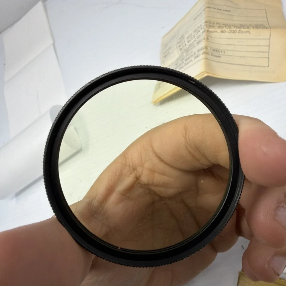Nikon filter screw